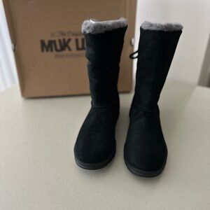 NIB Muk Luks Ziggy Rodeo Real Suede Boots